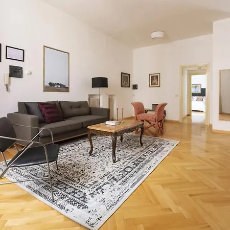 Apartment Daplace - Ginevra Rome